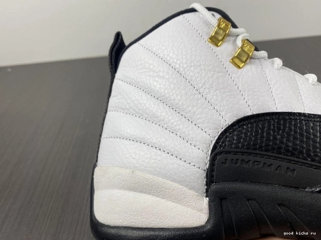 Taxi 130690-125 Retro Jordan (2013) 12 0818